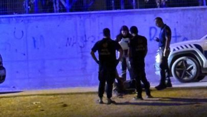 Madde bağımlısı sokak ortasına yığılıp kaldı