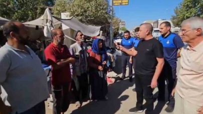Zabıta müdürü pazarcı esnafını sıraya dizip azarladı