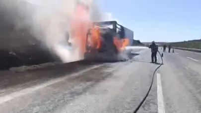 Şanlıurfa’da TIR faciası: Sürücü ölümden döndü (VİDEO)