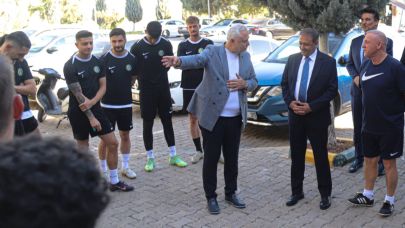 Validen Şanlıurfaspor'a moral ziyareti