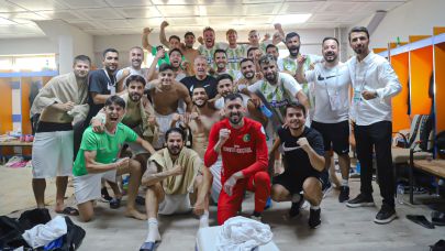 Şanlı takım Bakkal ile çok 'mesut'