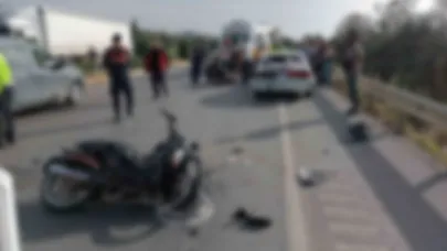 Şanlıurfa’da motosiklet ve otomobil çarpıştı