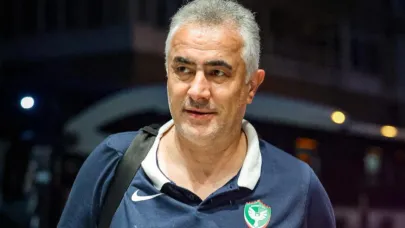 Amedspor'da Mehmet Altıparmak depremi