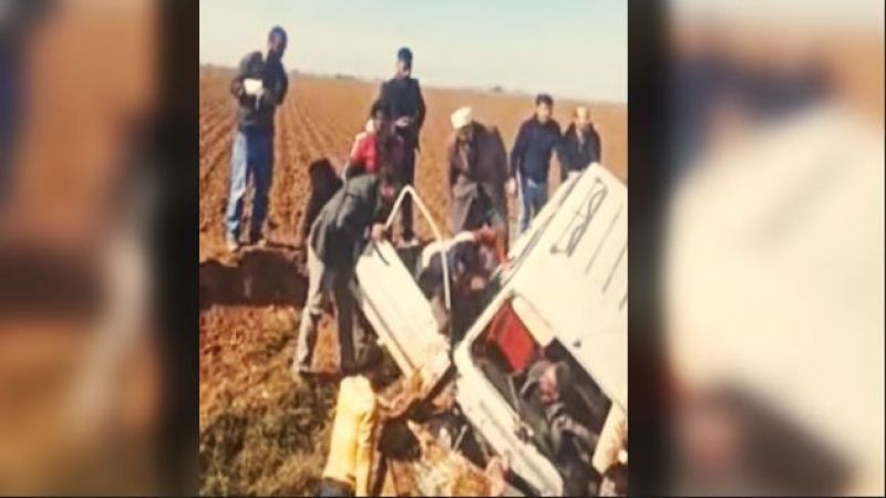 Urfa'da otomobil şarampole uçtu