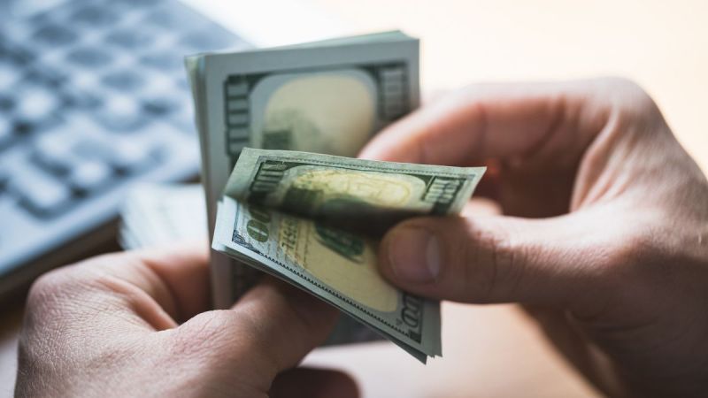 Dolar 23,65 seviyesinde