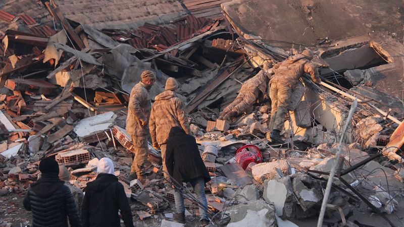 Deprem bölgesinden artık tek ses yükseliyor: 'Sesimi duyan var mı?'