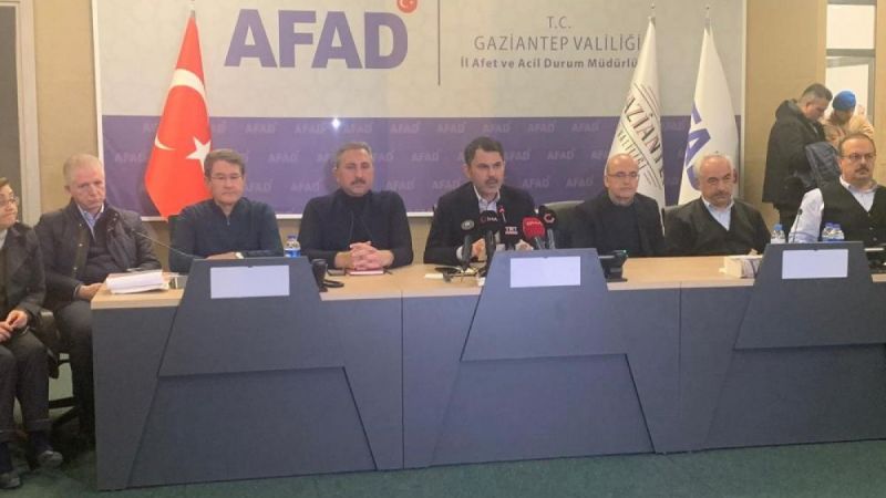 Bakan Kurum depremle ilgili son bilgileri paylaştı