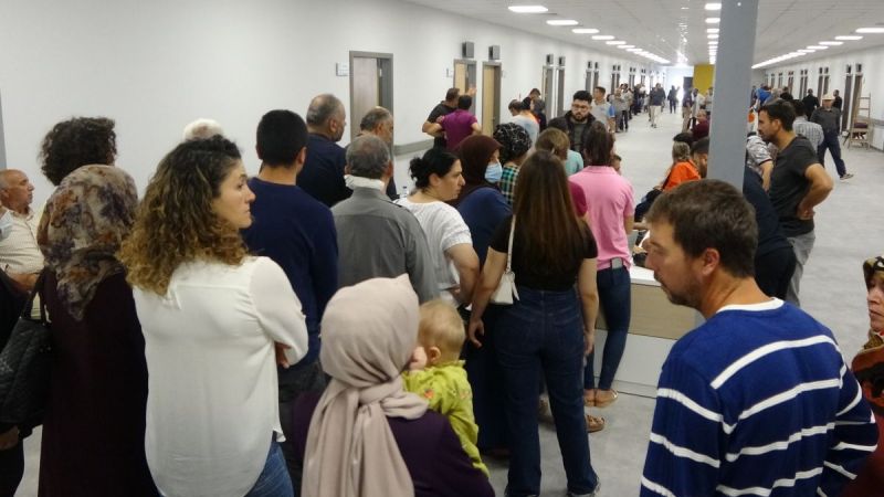 2 ayda tamamlanan Defne Devlet Hastanesi'nde hasta yoğunluğu