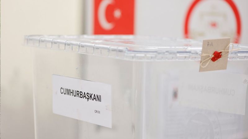 Yurt dışı ve gümrüklerde 1 milyon 585 bin 334 oy kullanıldı