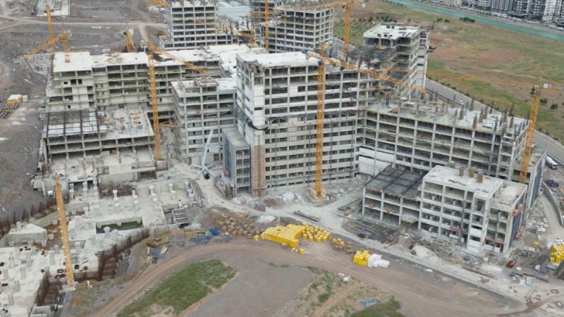 Urfa Şehir Hastanesi inşaatı hızla yükseliyor
