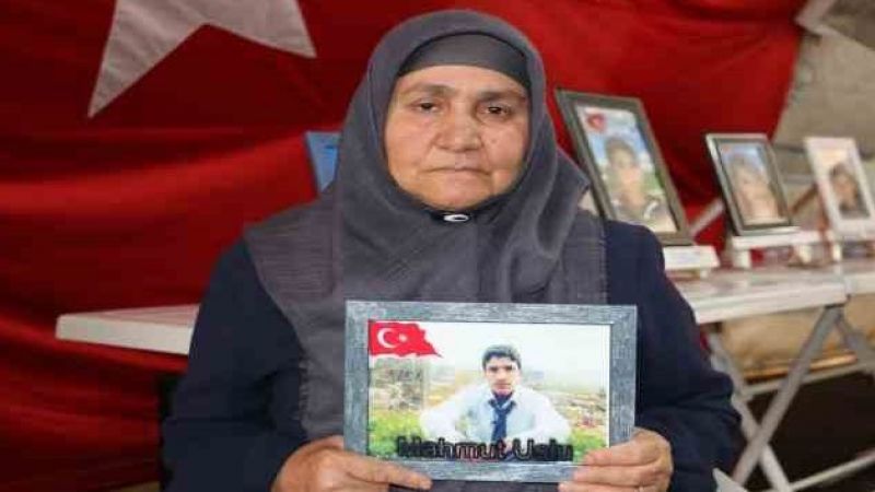 Evlat hasreti çeken anne