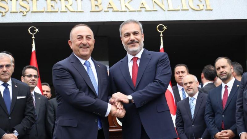 Dışişleri Bakanlığı'nda devir teslim töreni
