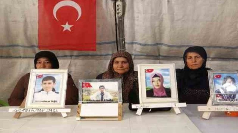 Evlat nöbetindeki ailelerin çocuklarını umutla bekleyişi sürüyor