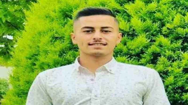 Başına demir pano düşen inşaat işçisi hayatını kaybetti