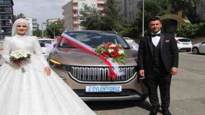 Yerli ve milli araba Togg, Batman'da ilk kez gelin arabası oldu