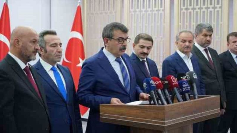 Deprem bölgesinde eğitim aksamayacak