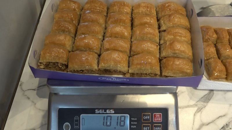 Baklava yerine şerbete para vermeyin