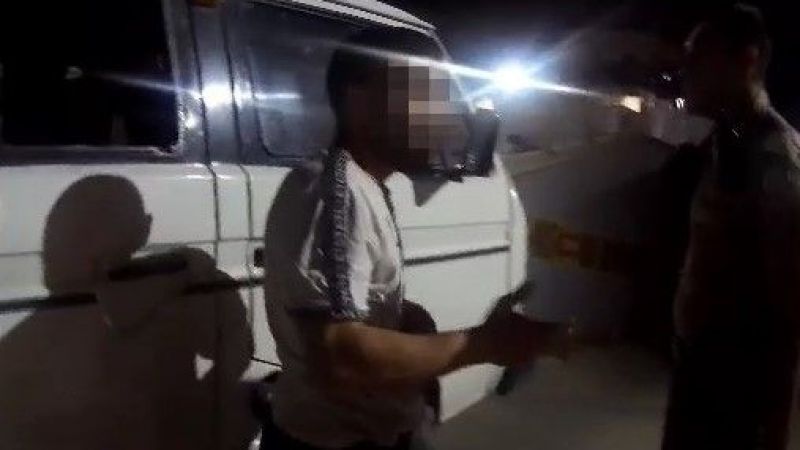 Pişkin hırsız suçüstü yakalanınca ekiplerin bayramını kutladı