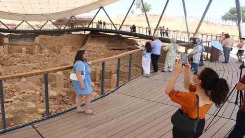 Bayramda Göbeklitepe'ye ziyaretçi akını