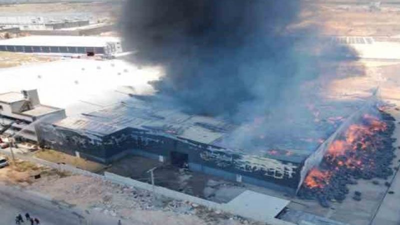 Fabrika yangını: 10 kişi hastaneye kaldırıldı