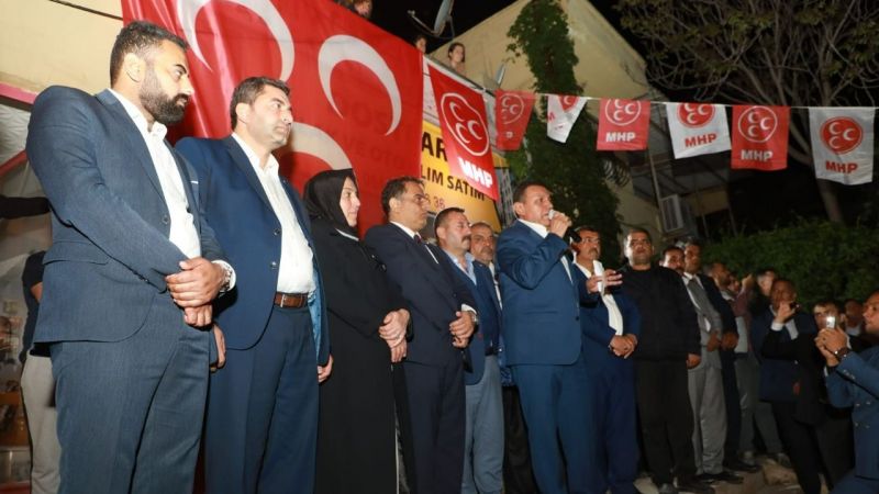 Miting havasında seçim bürosu açılımı