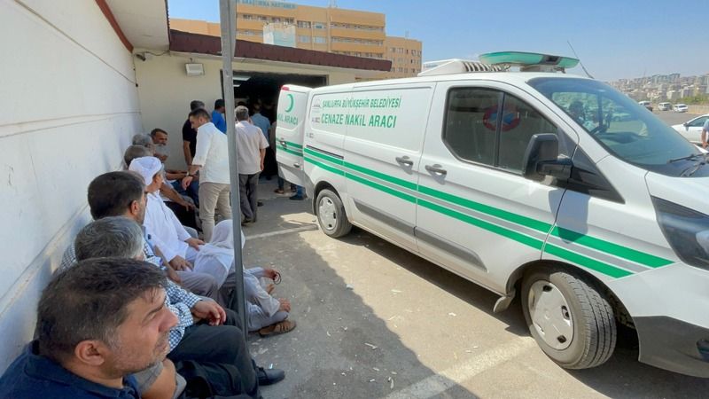 Urfa'da tarlada elektrik akımına kapılan çiftçi öldü
