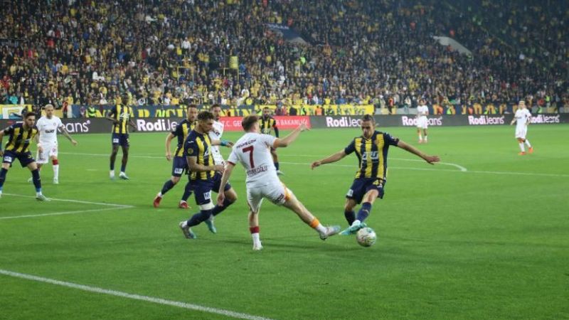 Şampiyon Galatasaray