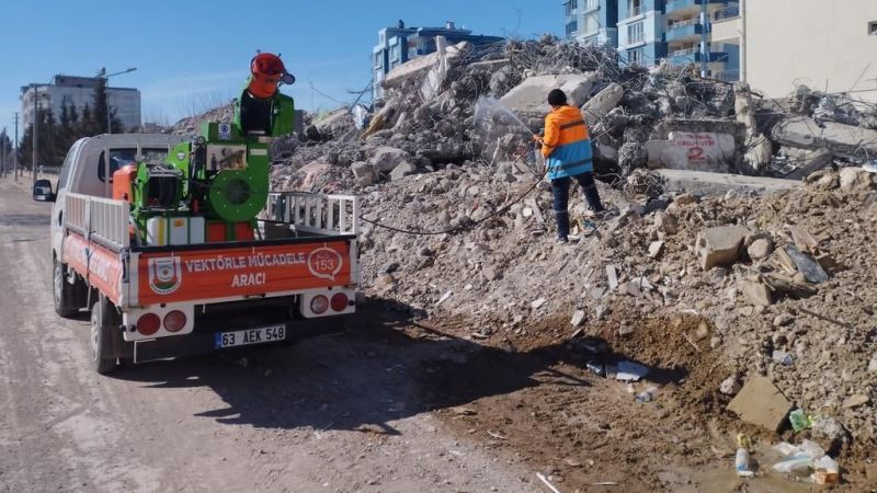 Büyükşehir'den Adıyaman'da ilaçlama çalışması