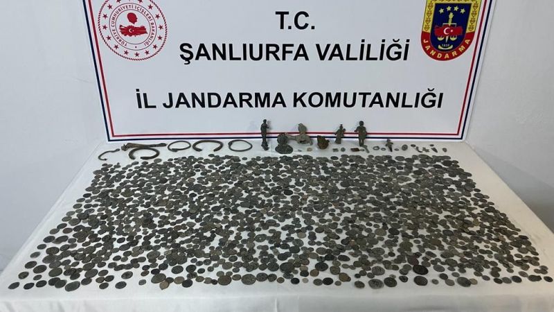 Urfa'da tarihi eser operasyonu!
