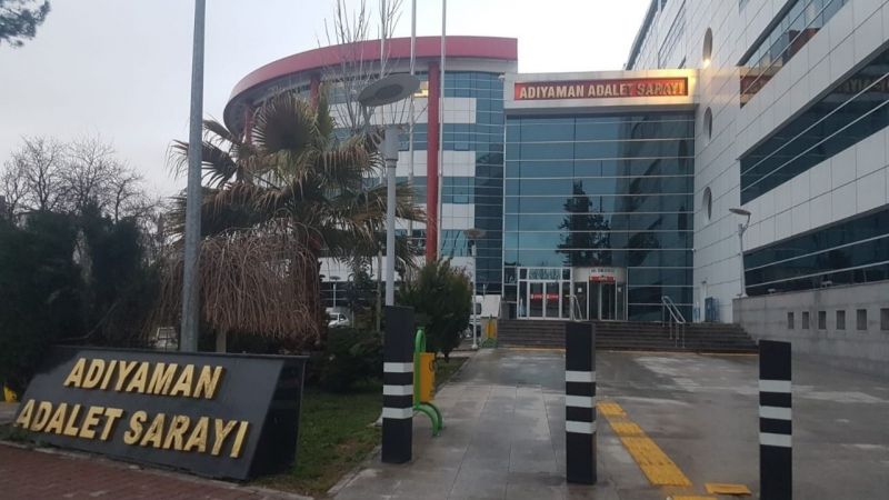 Depremde yıkılan binalarla ilgili 49 kişi tutuklandı