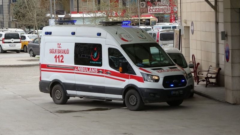 Balkondan düşen çocuk yaralandı