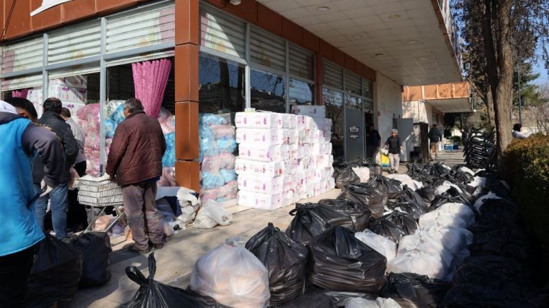 Beyazgül vatandaşların yanında olmaya devam ediyor