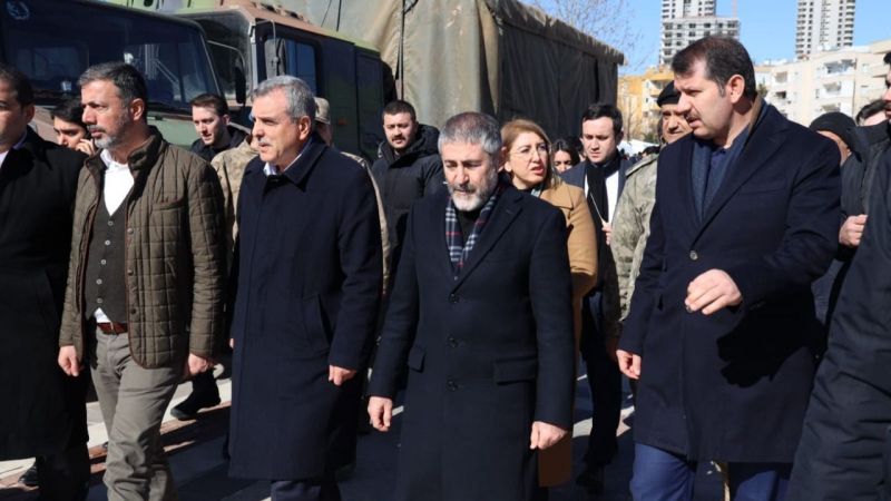Beyazgül depremzedeleri yalnız bırakmıyor