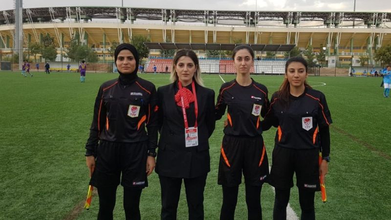 Urfa futbolunda ilk! Kadınlar o işe de el attılar
