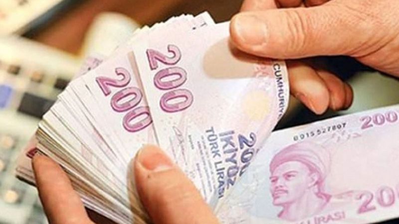 En düşük memur maaşını 22 bin 17 TL’ye çıkaran teklif Plan ve Bütçe Komisyonu’nda kabul edildi