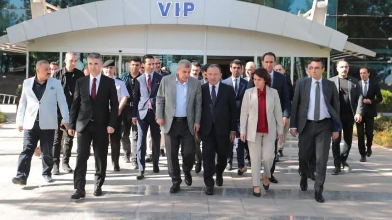 Adalet Bakanı Bozdağ Urfa'da