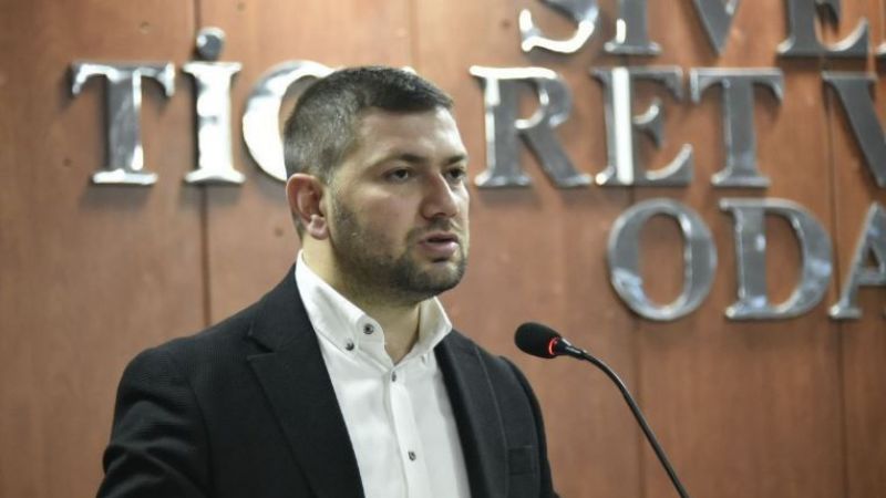 Bağımsız aday Bucak: Bütün özgürlükleri tanıyıp ileriye bakalım