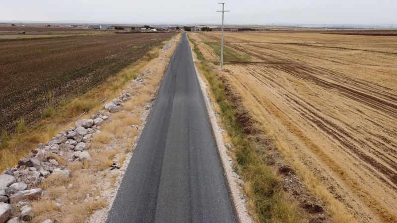 Büyükşehir’den Siverek kırsalında yol çalışması