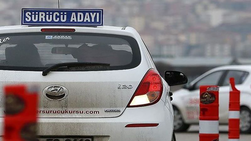 Ehliyet almakta zengin işi