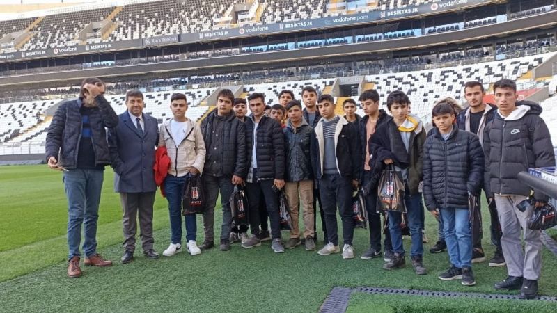 'Fırat'ın çocukları' Vodafone Arena'da