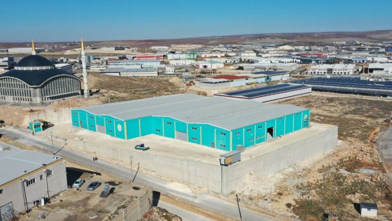 Haliliye’de 2 adet fabrikayla istihdama katkı sağlıyor