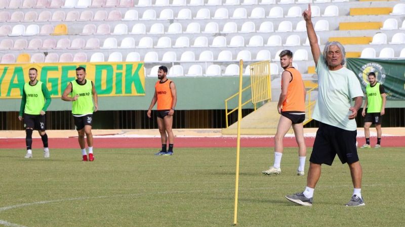 Kemal hoca savunmaya el attı