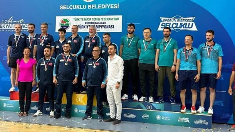 HRÜ Masa Tenisi Takımı şampiyonada büyük başarı elde etti