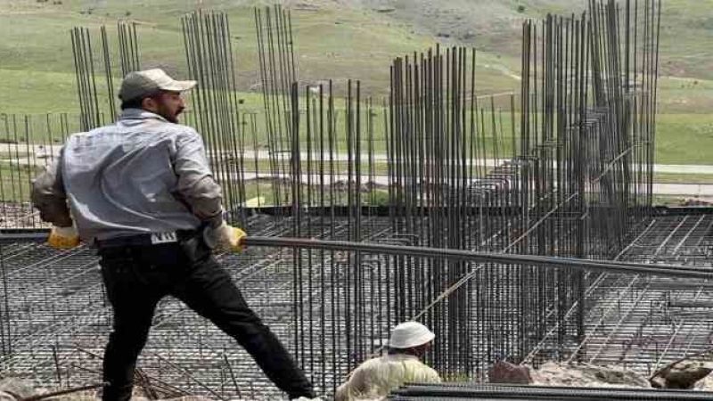 Depremde enkaza dönen mahalle yeniden inşa ediliyor