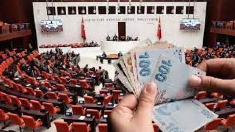 Emeklilerden tepki alan düzenleme Meclis’ten geçti