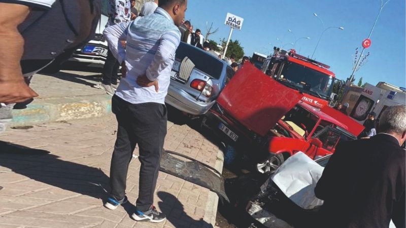 Urfa'da zincirleme kaza
