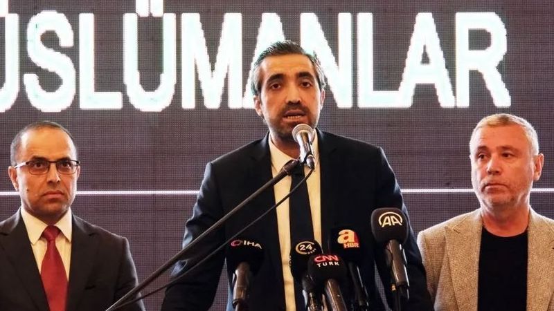 Davutoğlu’nun Urfalı Danışmanı görevinden istifa etti