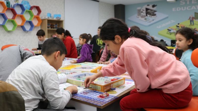 Geleceğin yazılımcıları Kakaröprü'de yetişiyor