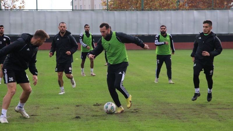Karaköprü Belediyespor galibiyet serisi istiyor