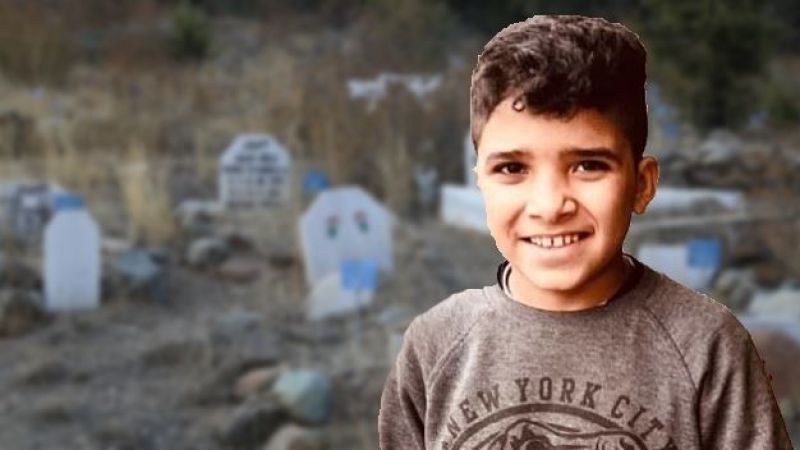 Ahırda asılı halde bulunan çocuk toprağa verildi